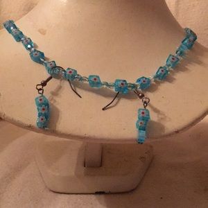 Necklace and earring set